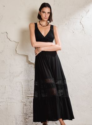 Vestido con Aplicación de Encaje de Algodón