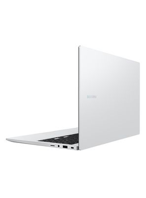 Imagen 2 del producto Notebook Galaxy Book4 Intel Core i5 13va Gen 16GB RAM 512GB SSD 15.6"" Windows Silver 