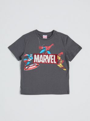 Polera Lentejuelas y Estampado Personajes Marvel