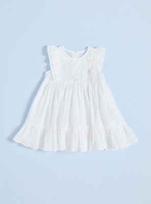 Vestido Bordado con Vuelos y Bombachita