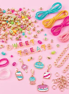 Imagen 2 del producto Pulseras con Dijes más Dulces 280 Piezas