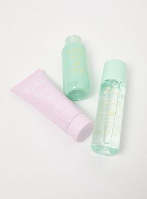 Imagen 2 del producto Set de Belleza Gel de Ducha, Mist y Crema Corporal 3 Piezas