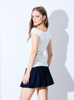 Imagen 2 del producto Polera Cuello Asimétrico