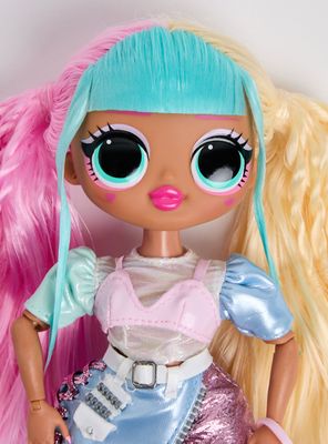 Imagen 2 del producto Muñeca Sorpresa OMG Entry Candylicious