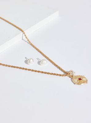 Imagen 2 del producto Set Collar y Aros Perla Dorado con Dije