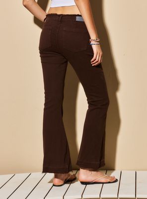 Imagen 2 del producto Jeans Flare Low Rise Pretina Desflecada