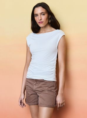 Polera Cuello Bote y Drapeado