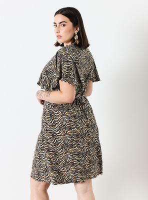 Imagen 2 del producto Vestido Animal Print y Abertura Frontal con Botones