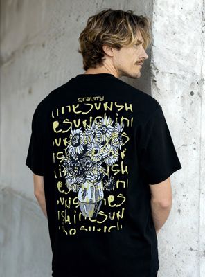 Imagen 2 del producto Polera Regular Flowers Graff