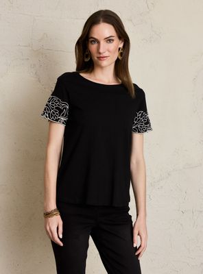 Polera Detalle Terminación Bordado