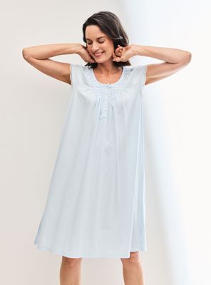 Camisa de Dormir 1 Color Detalle Bordado