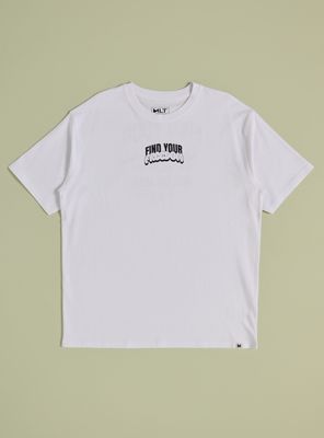 Imagen 2 del producto Polera Básica con Doble Estampado