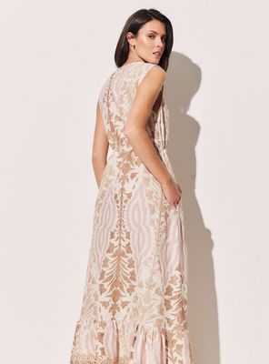 Imagen 2 del producto Vestido sin Mangas y Vuelo en el Ruedo