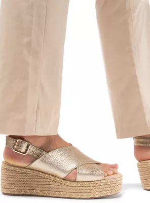 Sandalia Coni 660669 Cuero Mujer