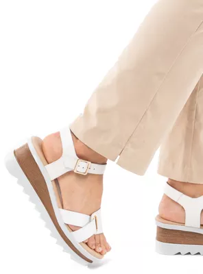 Sandalia Diletta 660365 Cuero Mujer