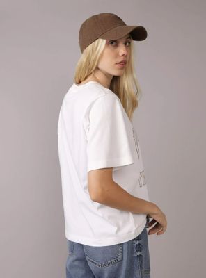 Imagen 2 del producto Polera Ae Logo Destino