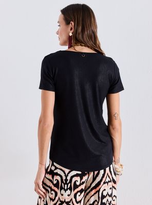 Imagen 2 del producto Polera Básica con Detalle en Escote