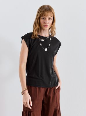 Polera Detalle en Sisa