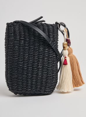 Porta Celular de Papel Raffia y Pompones