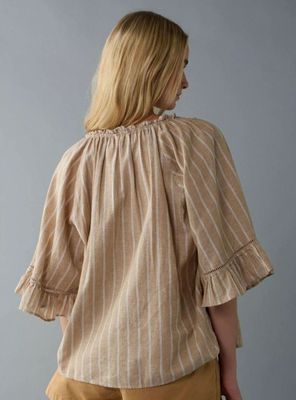 Imagen 2 del producto Blusa Rayada Ae con Vuelos