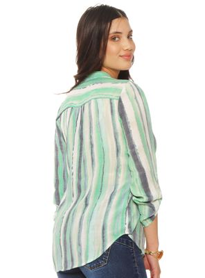 Imagen 2 del producto Blusa Listada y Escote V con Botones Delantero