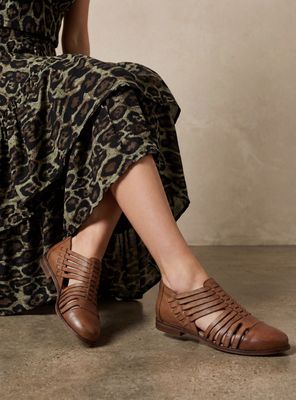 Imagen 1 del producto Zapato Casual Cuero Calado Mujer