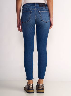 Imagen 2 del producto Jeans Mujer Kylie Tiro Alto Medium