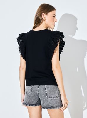 Imagen 2 del producto Polera Broderie con Mangas Volantes