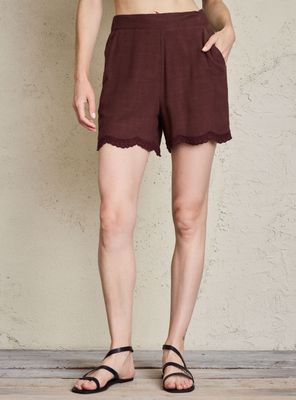 Short con Lino y Bordado