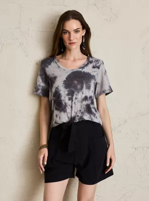 Imagen 1 del producto Polera Tie Dye con Tachas