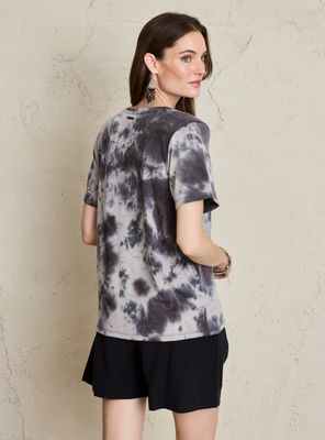 Imagen 2 del producto Polera Tie Dye con Tachas