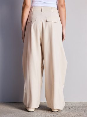 Imagen 2 del producto Pantalón Parachute con Pinzas