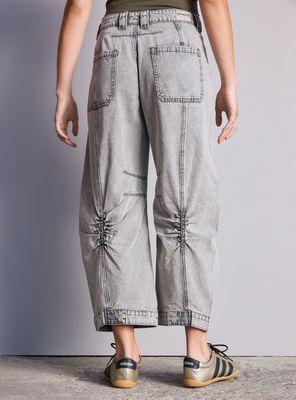 Imagen 2 del producto Jeans Barrel con Tela Liviana