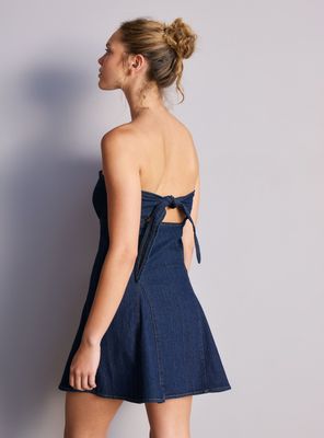 Imagen 2 del producto Vestido Strapless con Amarra Espalda