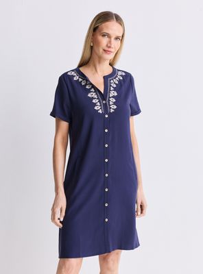 Vestido Camisero con Bordado en Escote