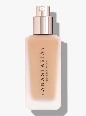 Base Líquida Impeccable Blurring Second-Skin Matte Foundation 35 ml 4N