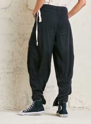 Imagen 2 del producto Pantalón Jogger Look Fluido con Bolsillos