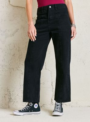 Imagen 1 del producto Jeans Cortes y Teñido en Prenda Look Gastado