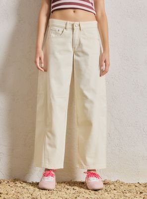 Jeans Balloon Cortes y Bolsillos Costados