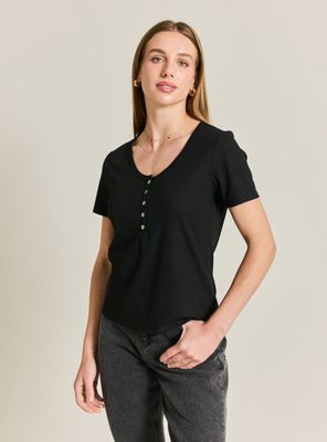 Polera Cuello V Manga Corta