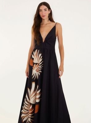 Imagen 2 del producto Vestido Largo Detalle en el Escote Diseño Caracoles de Mar