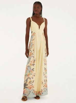 Enterito con Escote en V y Detalles Florales