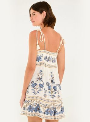 Imagen 2 del producto Vestido Corto Detalle en Tirantes de Cordón