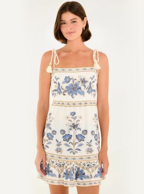 Vestido Corto Detalle en Tirantes de Cordón