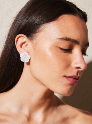 Aros Flor Nácar Tiare Colaboración María Pombo