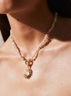 Imagen 2 del producto Collar Corto Sol Tiare Colaboración María Pombo