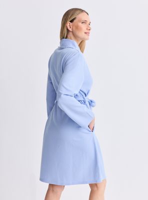 Imagen 2 del producto Bata un Color Cuello Bordado