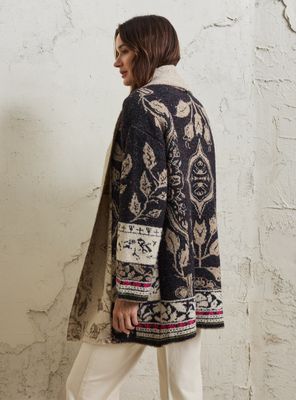 Imagen 2 del producto Chaleco Solapa de un Solo Tono Flores