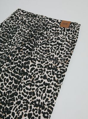 Imagen 2 del producto Jeans Animal Print Leopardo Niña