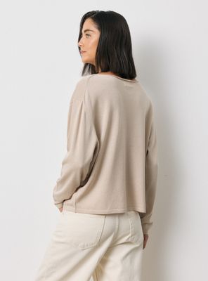 Imagen 2 del producto Sweater Fino Calce Fluido Hombro Caído Contiene Lino